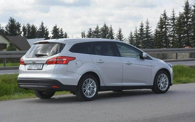Ford Focus cena 44403 przebieg: 105617, rok produkcji 2018 z Zawiercie małe 497